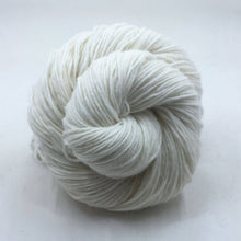 Load image into Gallery viewer, Spiral Hat Knit & Crochet Kit