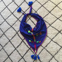 Load image into Gallery viewer, FALSE