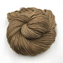 Load image into Gallery viewer, Darn Good & Pretty Fingerless Mittens Knit Kit