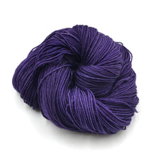 Load image into Gallery viewer, Darn Good & Pretty Fingerless Mittens Knit Kit