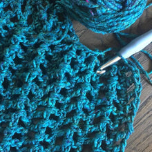 Load image into Gallery viewer, Darn Good Yarn of the Month