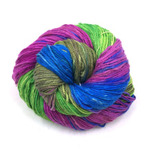 Load image into Gallery viewer, Headlands Crochet Scarf Kit
